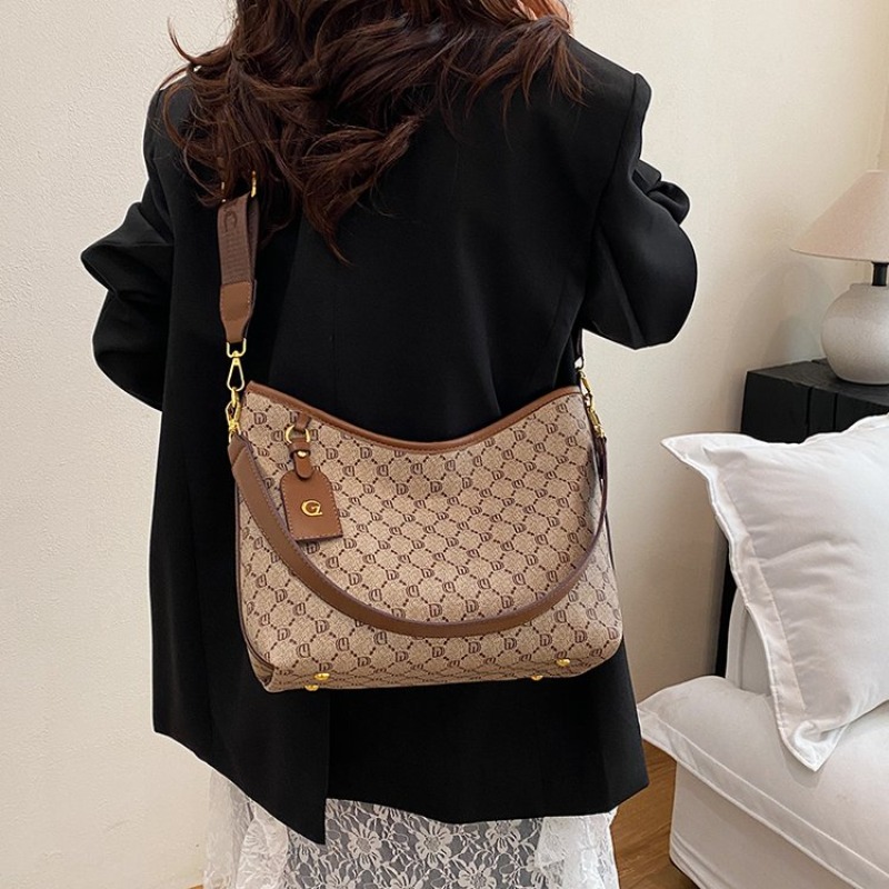 Bolso de Pañales Clásico de Di - Luxury Bags Paris reseña y precio