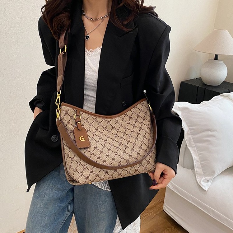 Bolso de Pañales Clásico de Di - Luxury Bags Paris reseña y precio