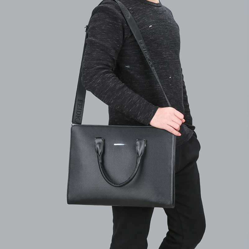 Maletín de diseñador para homb - Laptop Bag Leather 15 reseña y precio