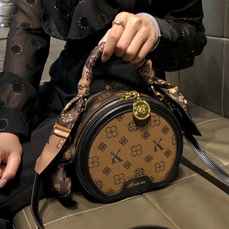 Bolso de Hombro de Cuero de Al - Luxury Bags Paris reseña y precio