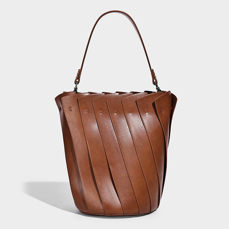 Bolsos de Pañales de Cuero Min - Luxury Bags Paris reseña y precio