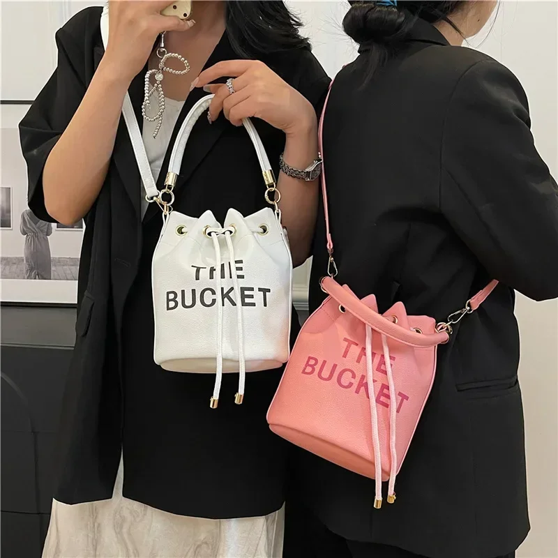 Bolso de cubo Popular a la mod - Luxury Bags Made In Italy reseña y precio