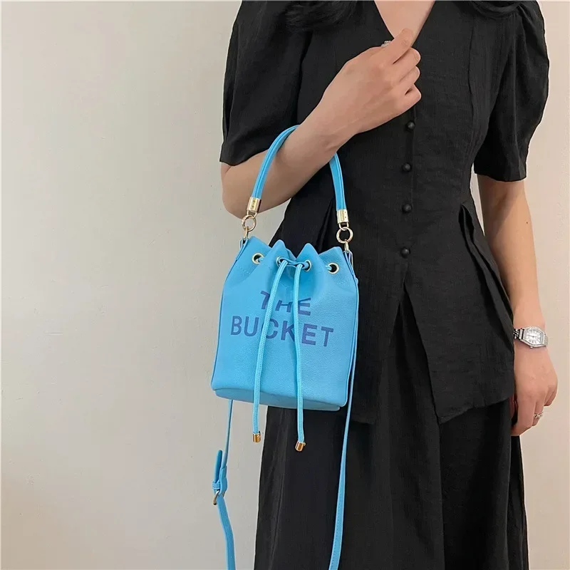 Bolso de cubo Popular a la mod - Luxury Bags Made In Italy reseña y precio